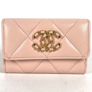 CHANEL Pink Wallet